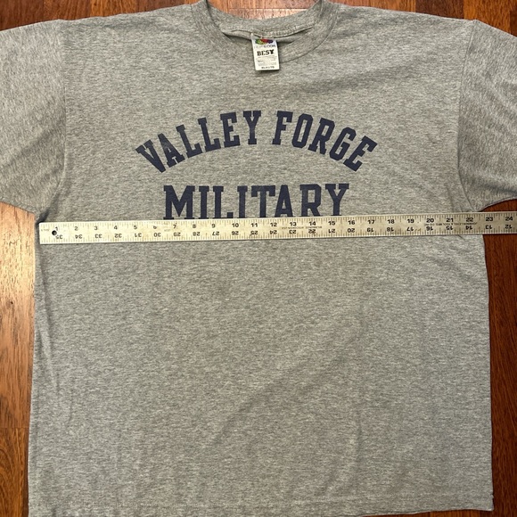 Valley Forge Military Gray Spellout Tshirt Size XL Fruit of the Loom - Picture 3 of 4